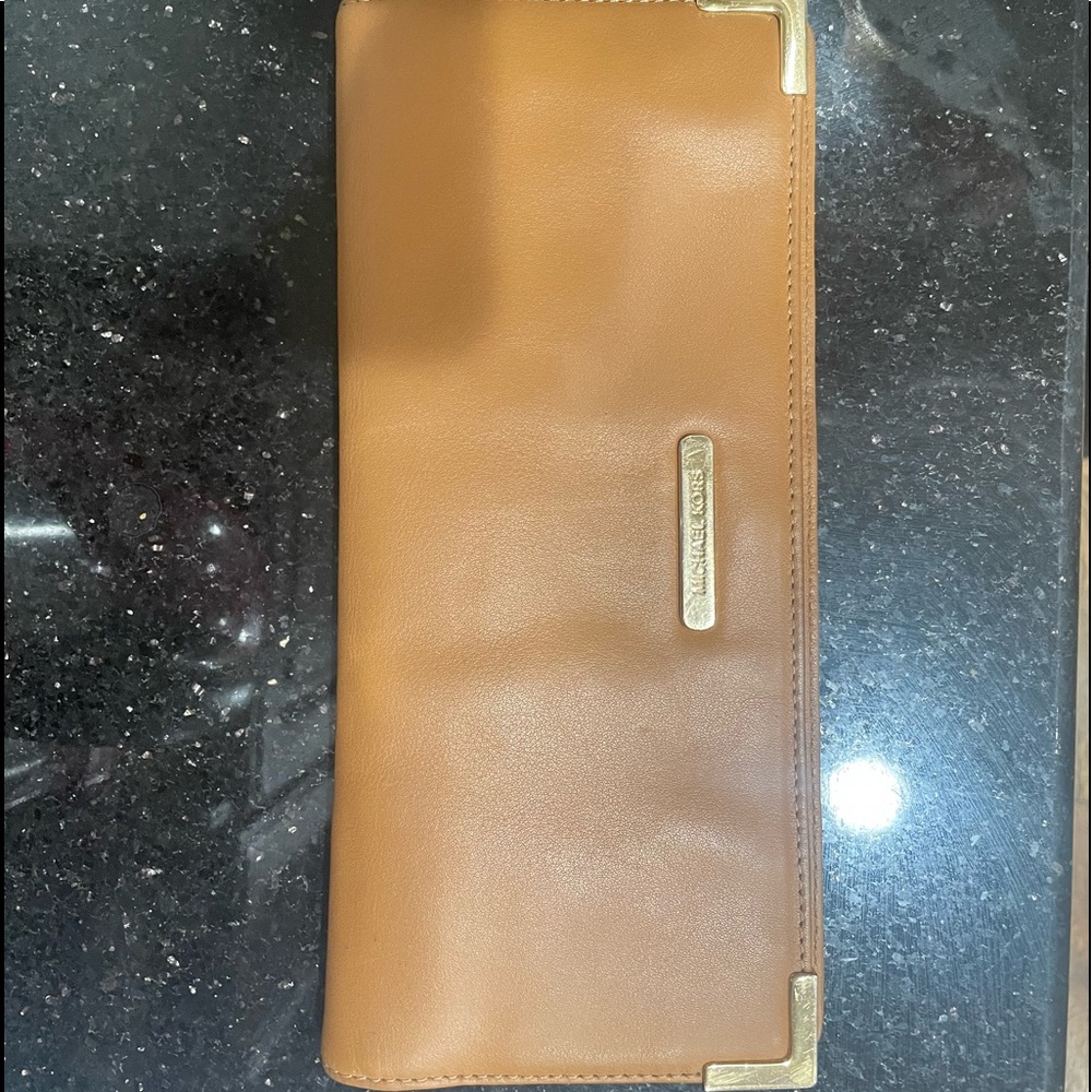 Michael Kors Wristlet